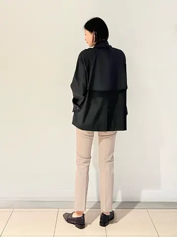 JOSEPH スタッフ コーディネート画像