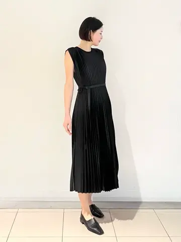 JOSEPH スタッフ コーディネート画像