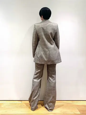 JOSEPH スタッフ コーディネート画像