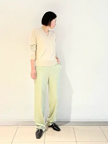 JOSEPH スタッフ コーディネート画像