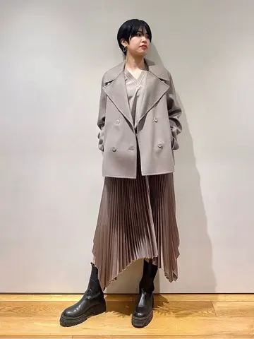 JOSEPH スタッフ コーディネート画像