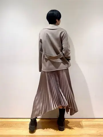 JOSEPH スタッフ コーディネート画像