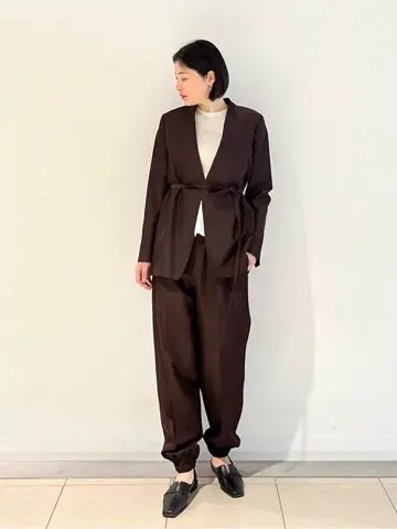 JOSEPH スタッフ コーディネート画像