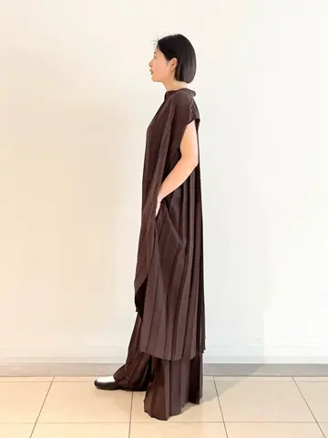 JOSEPH スタッフ コーディネート画像