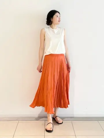 JOSEPH スタッフ コーディネート画像