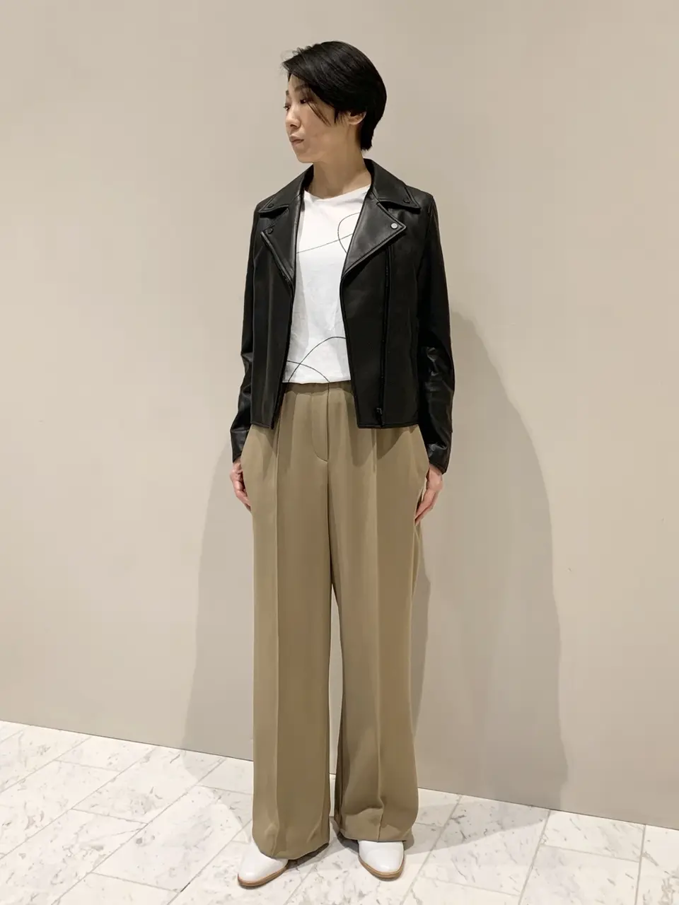  スタッフ コーディネート画像