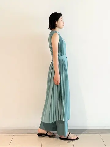 JOSEPH スタッフ コーディネート画像