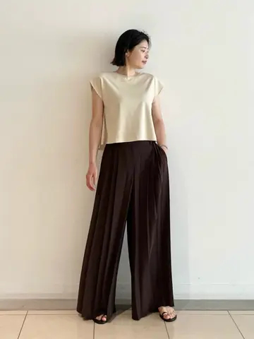 JOSEPH スタッフ コーディネート画像