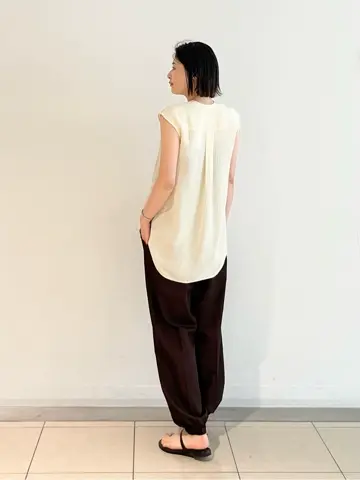 JOSEPH スタッフ コーディネート画像