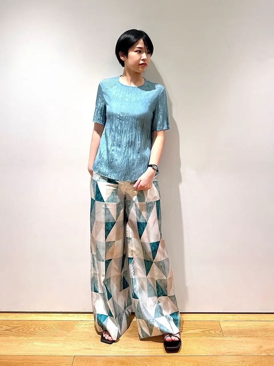 JOSEPH スタッフ コーディネート画像