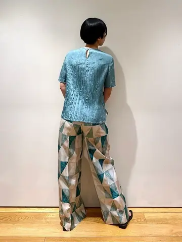 JOSEPH スタッフ コーディネート画像