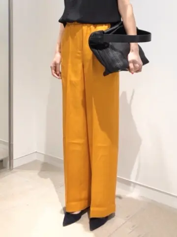 JOSEPH スタッフ コーディネート画像