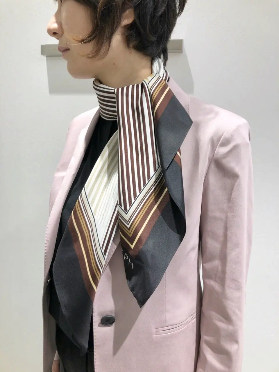 JOSEPH スタッフ コーディネート画像