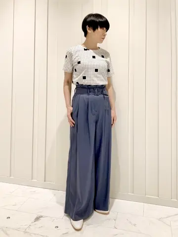 JOSEPH スタッフ コーディネート画像