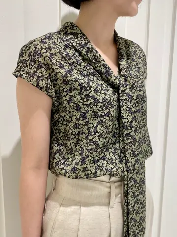 JOSEPH スタッフ コーディネート画像