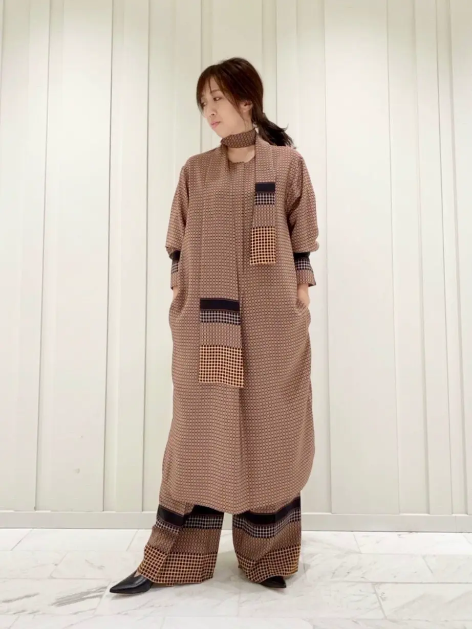 JOSEPH スタッフ コーディネート画像