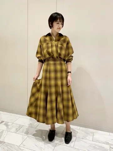 JOSEPH スタッフ コーディネート画像