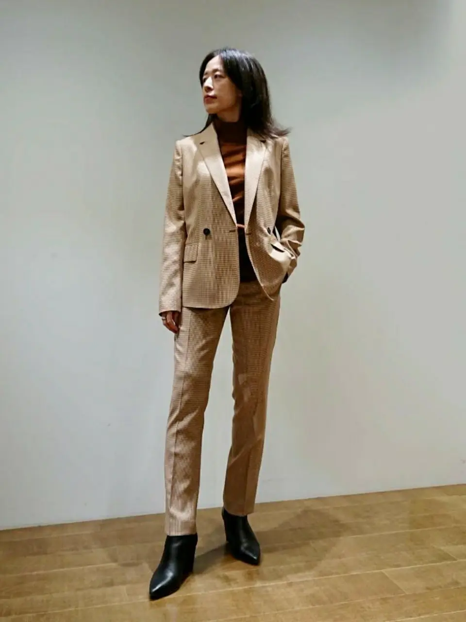 JOSEPH スタッフ コーディネート画像