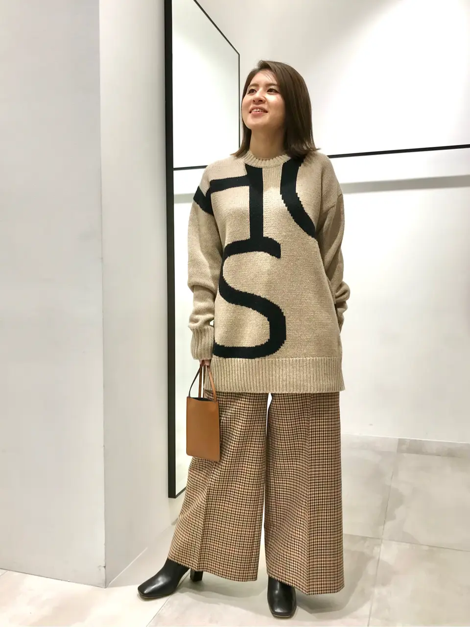 JOSEPH 小田 コーディネート画像