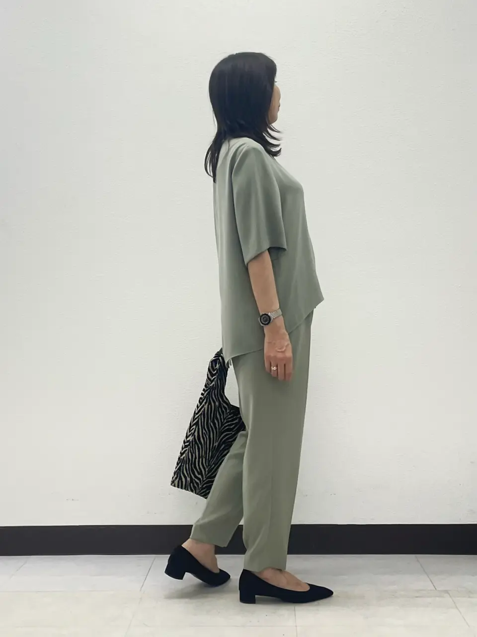 ICB L スタッフ コーディネート画像