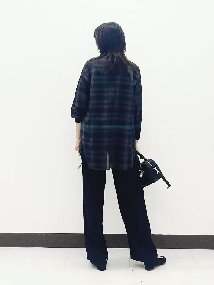 ICB L スタッフ コーディネート画像