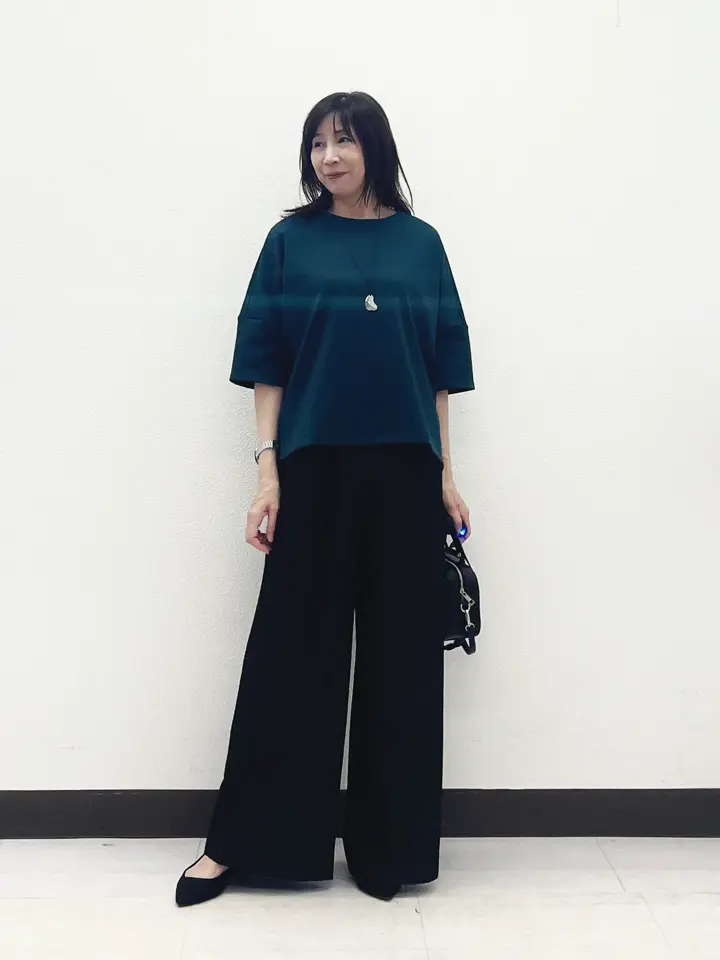 ICB L スタッフ コーディネート画像