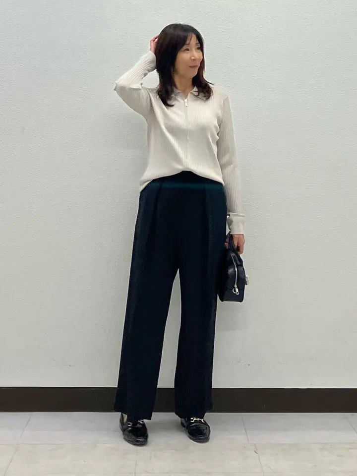 ICB L スタッフ コーディネート画像