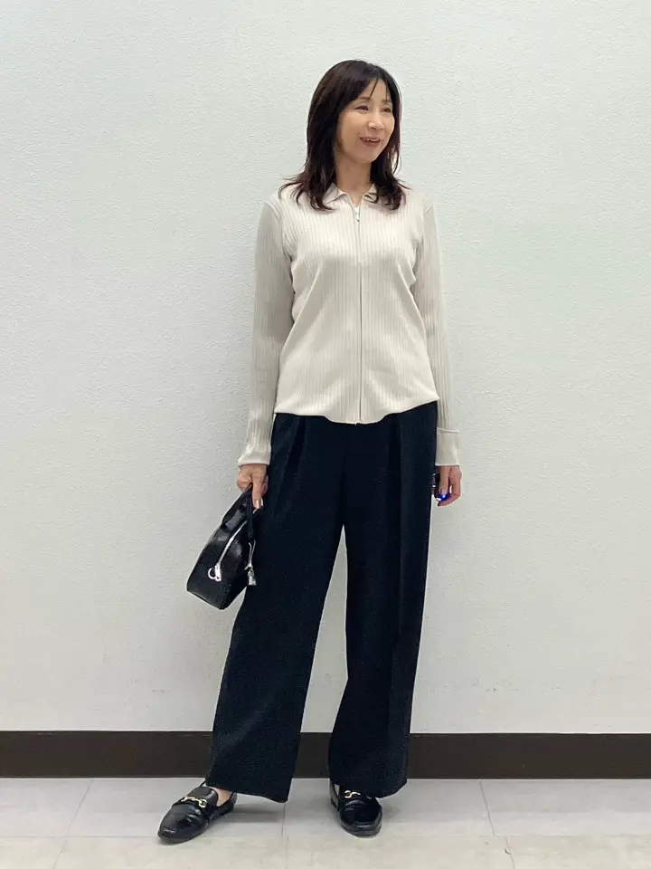 ICB L スタッフ コーディネート画像