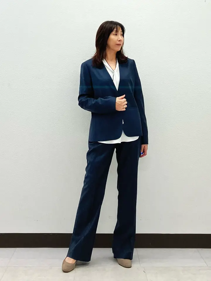 ICB L スタッフ コーディネート画像