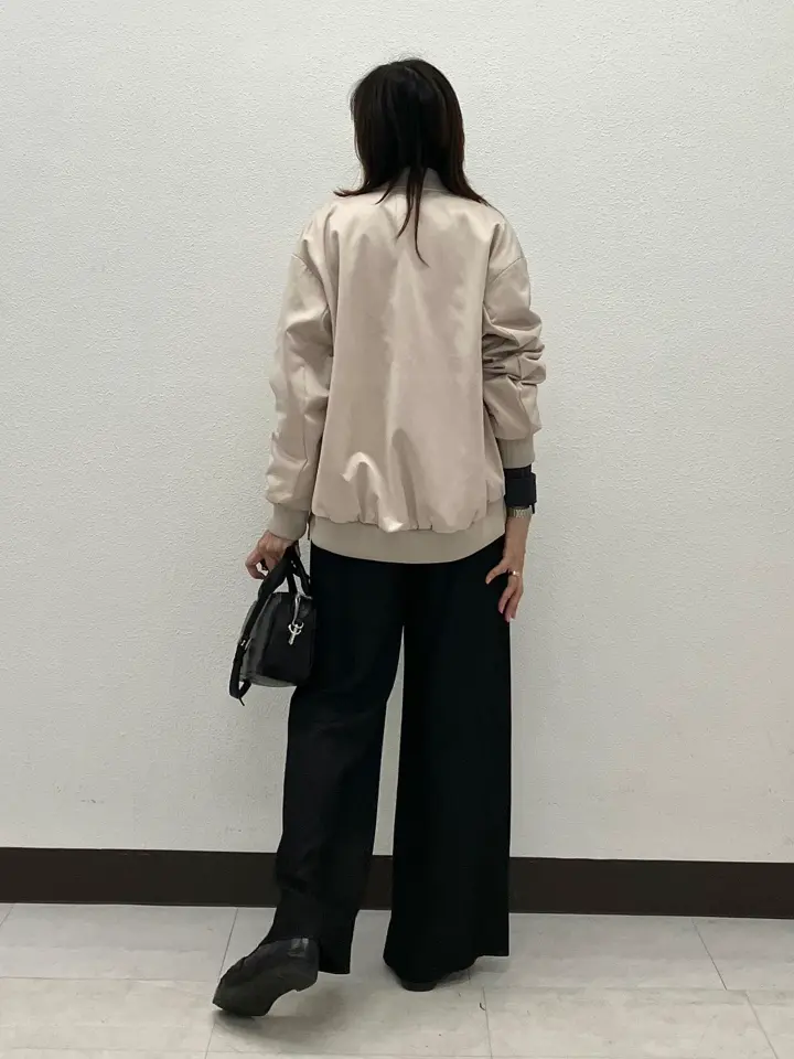 ICB L スタッフ コーディネート画像