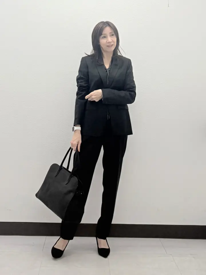 ICB L スタッフ コーディネート画像