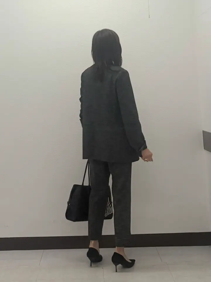 ICB L スタッフ コーディネート画像