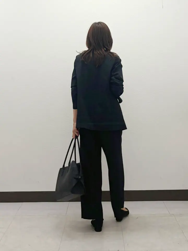 ICB L スタッフ コーディネート画像