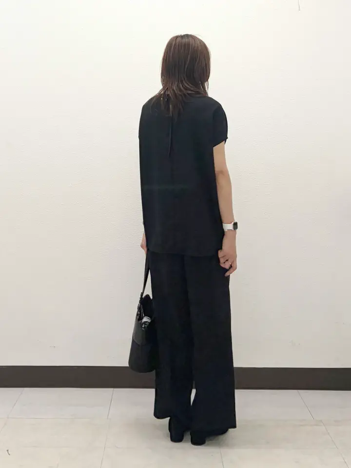 ICB L スタッフ コーディネート画像