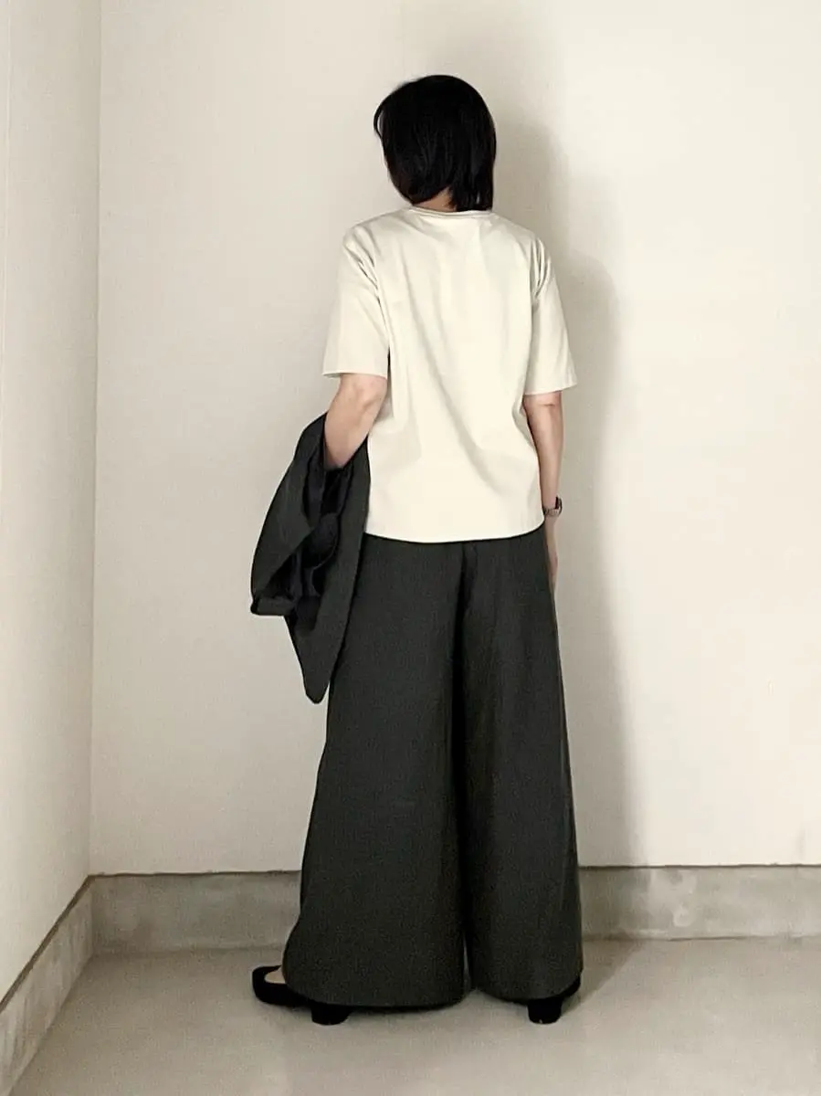 ICB L スタッフ コーディネート画像