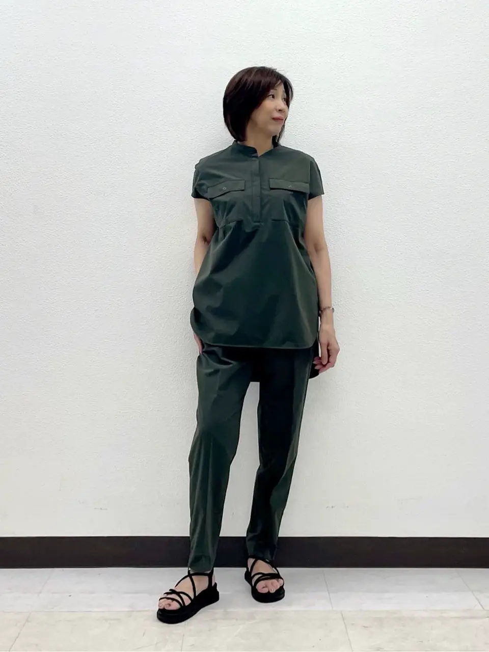 ICB L スタッフ コーディネート画像