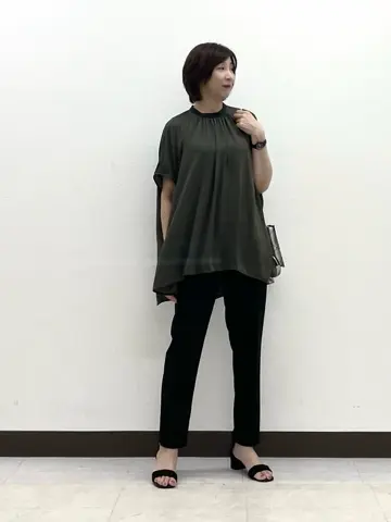 ICB L スタッフ コーディネート画像