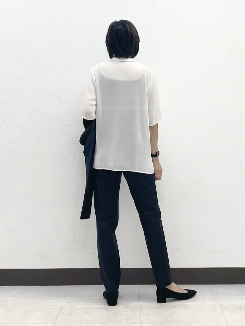 ICB L スタッフ コーディネート画像