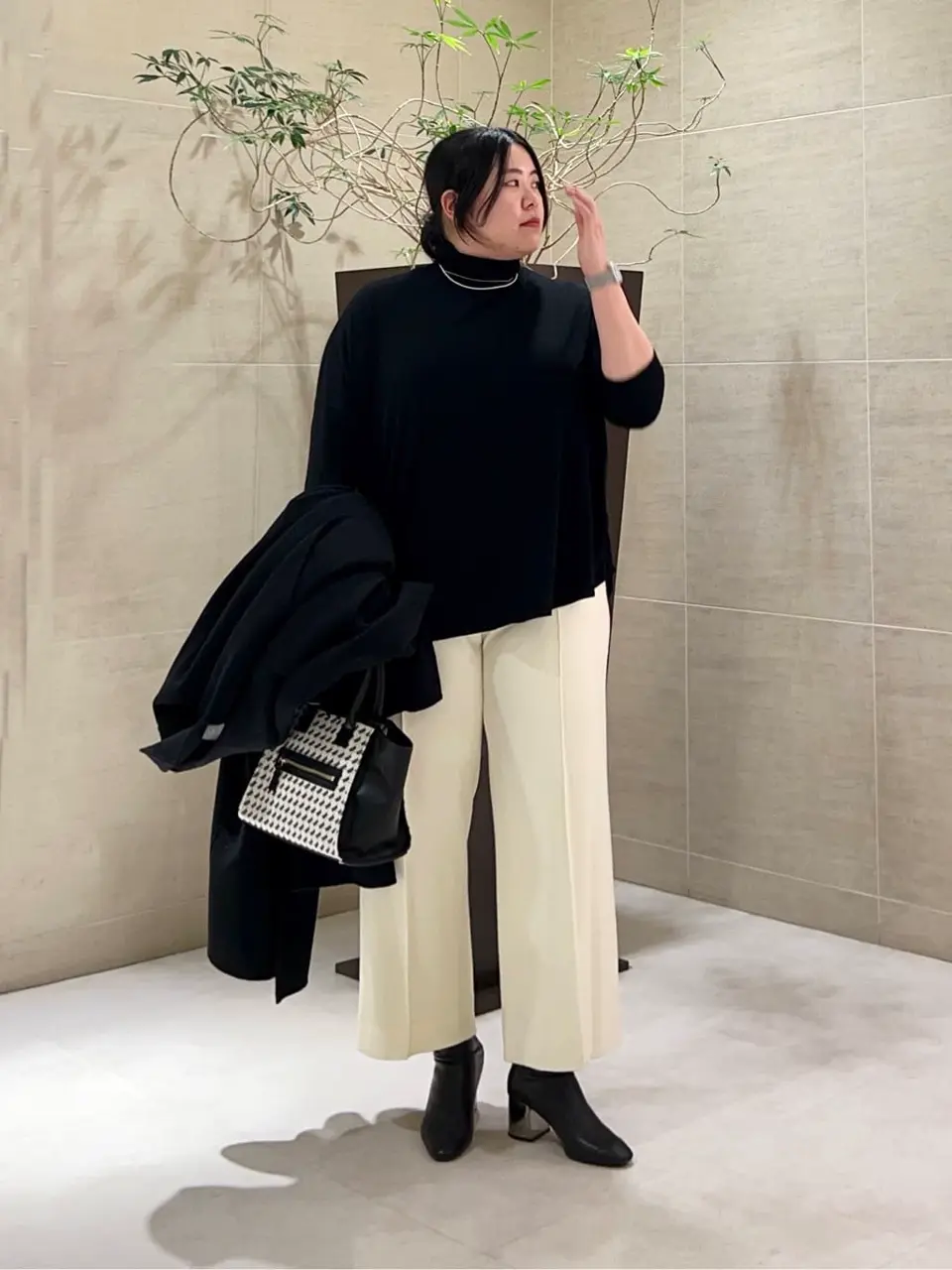  土谷 コーディネート画像