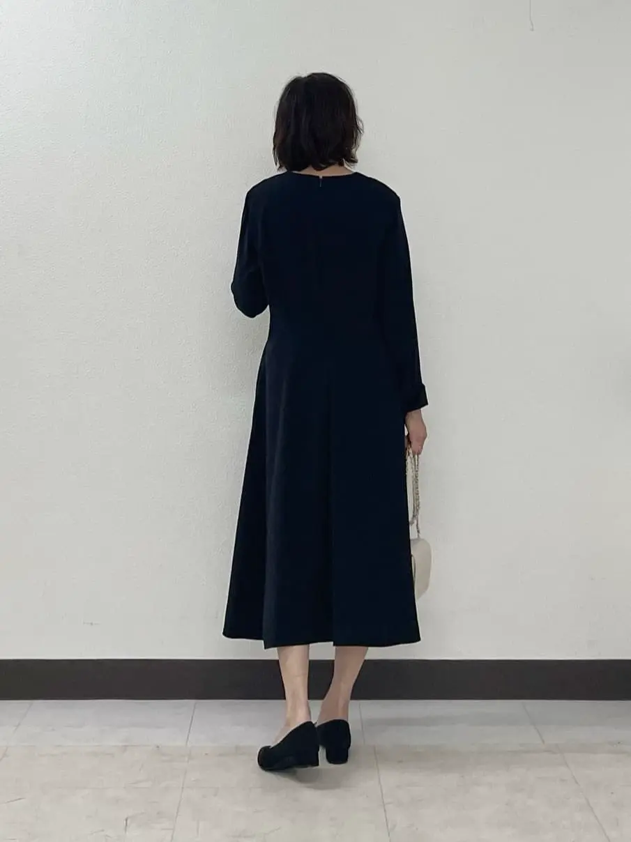 ICB L スタッフ コーディネート画像