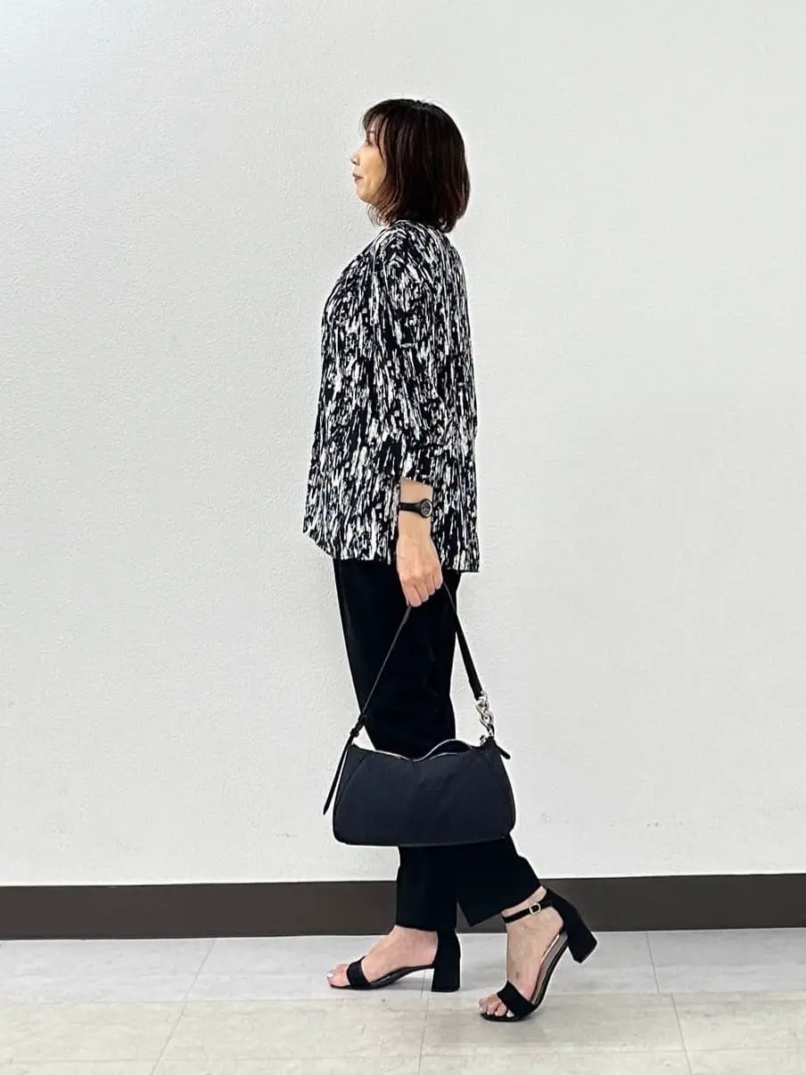 ICB L スタッフ コーディネート画像