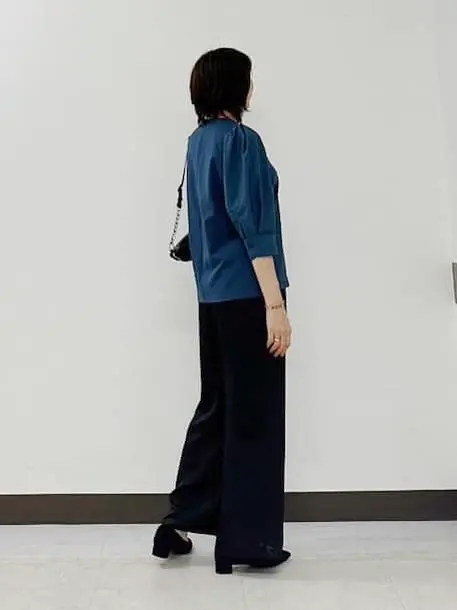 ICB L スタッフ コーディネート画像