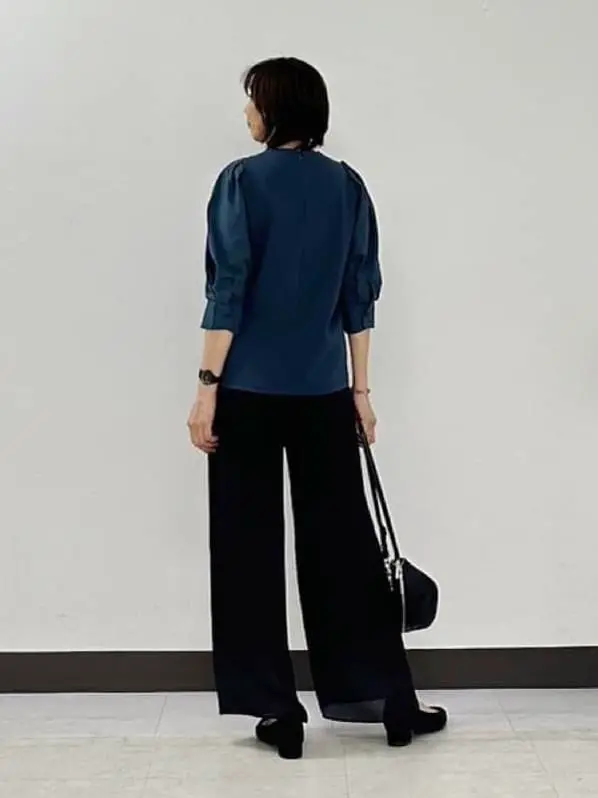 ICB L スタッフ コーディネート画像