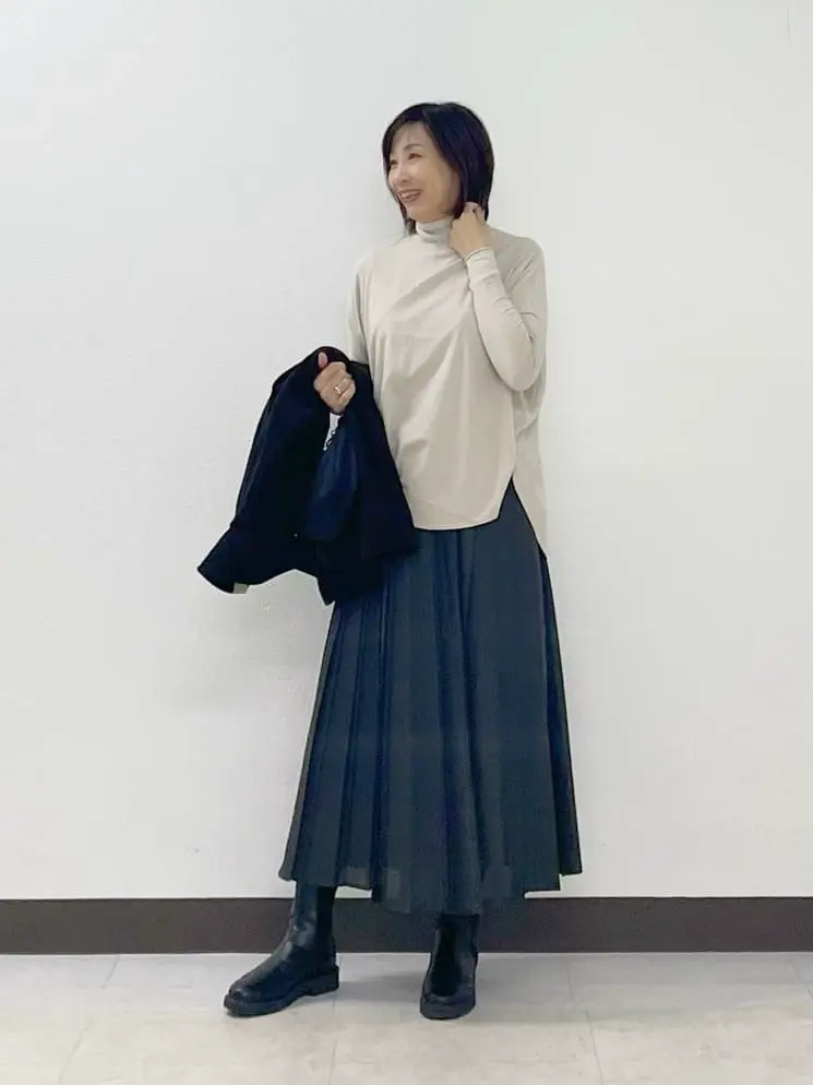 ICB L スタッフ コーディネート画像