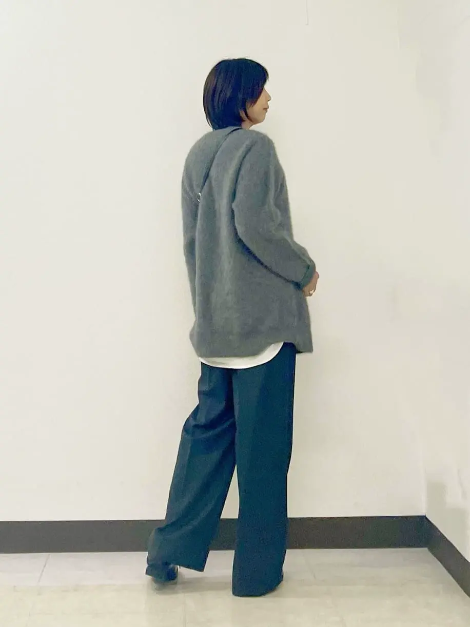 ICB L スタッフ コーディネート画像