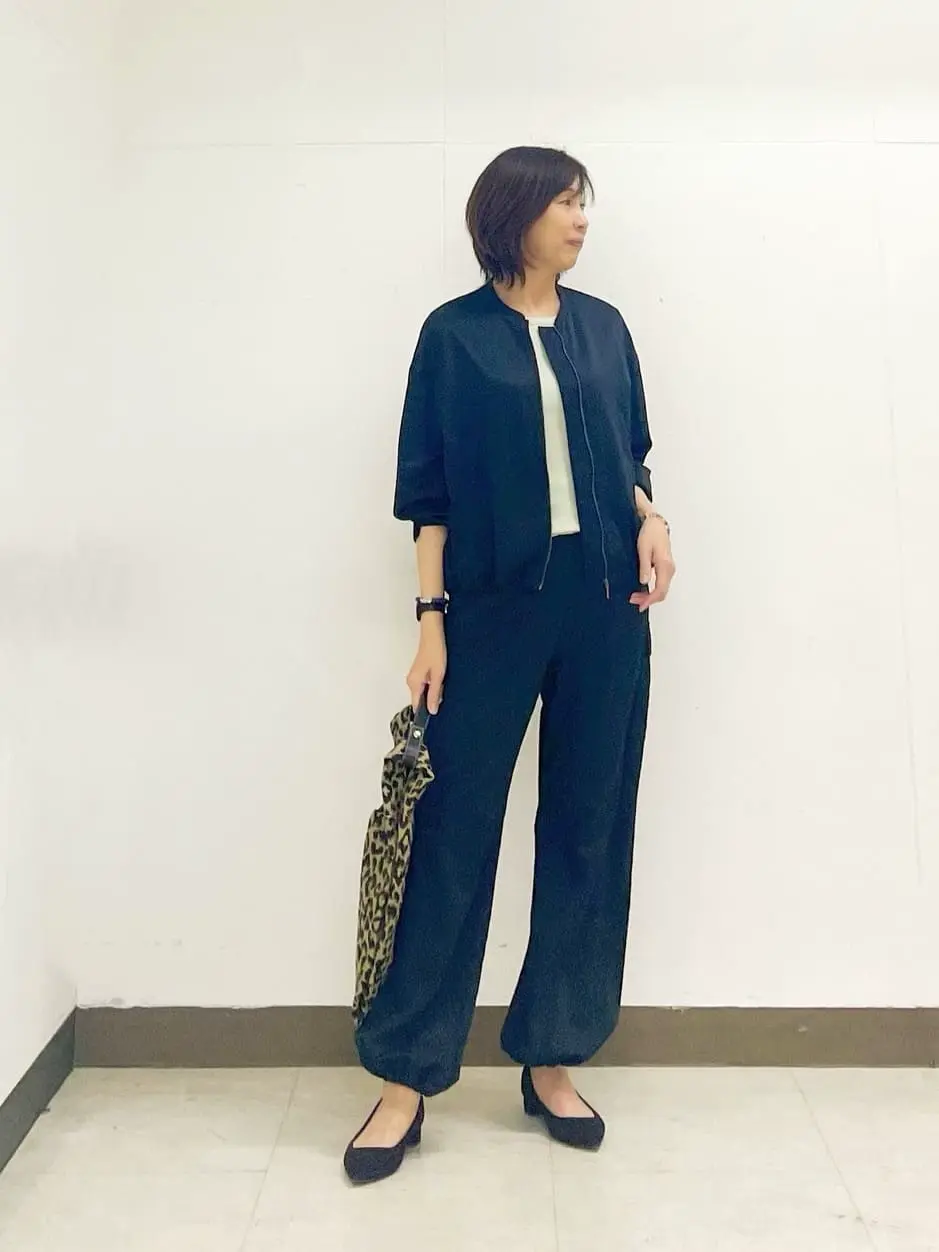 ICB L スタッフ コーディネート画像