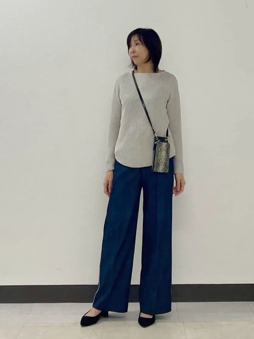 ICB L スタッフ コーディネート画像