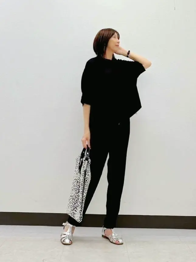 ICB L スタッフ コーディネート画像