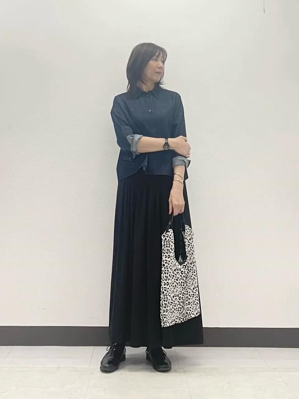 ICB L スタッフ コーディネート画像