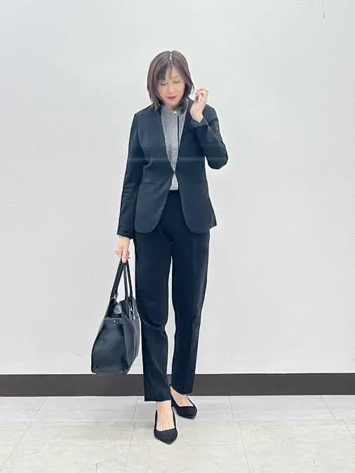 ICB L スタッフ コーディネート画像